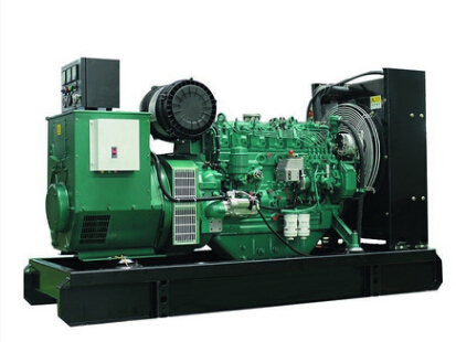 净潭乡上柴200kw大型柴油二手发电机组_COPY